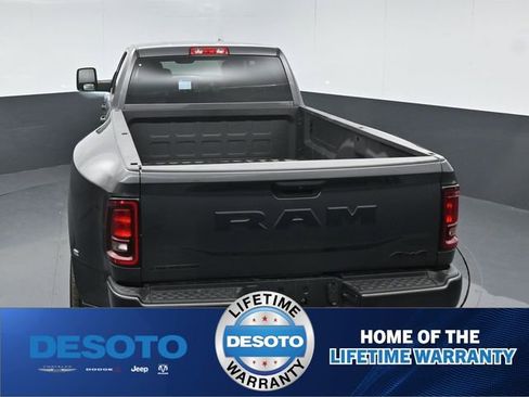 New 2026 RAM 3500 Big Horn AWD/4WD image 36