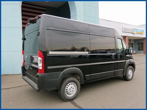 New 2026 RAM ProMaster 2500 w/ Convenience Group image 7