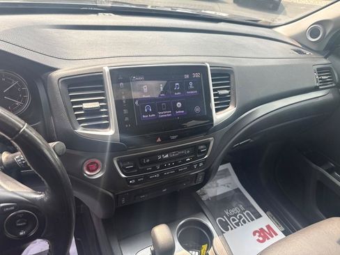 Used 2018 Honda Pilot EX-L image 14