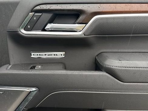 New 2026 GMC Sierra 1500 Denali w/ Denali Reserve Package image 19