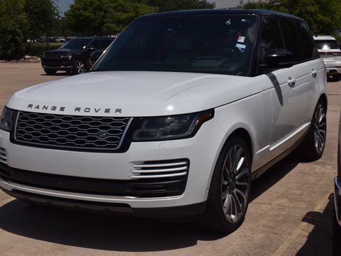 Used 2018 Land Rover Range Rover HSE AWD/4WD image 2