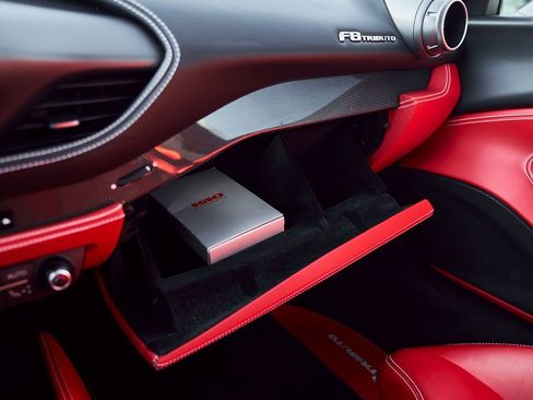 Used 2021 Ferrari F8 Tributo image 63