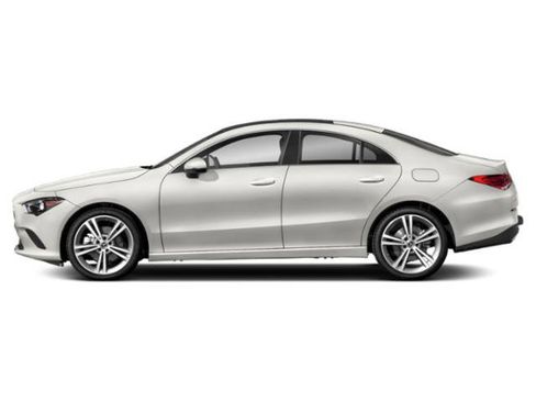 Used 2020 Mercedes-Benz CLA 250 4MATIC image 3