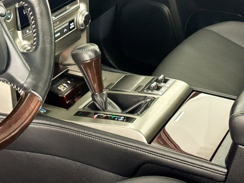 Used 2019 Lexus GX 460 Premium AWD/4WD image 28
