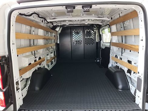 Used 2025 Ford Transit 250 Low Roof w/ Exterior Upgrade Package RWD image 7