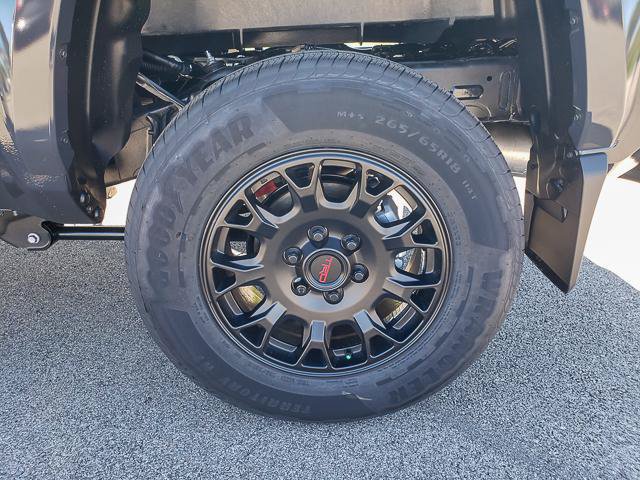 Used 2025 Toyota Tacoma TRD Sport w/ TRD Sport Premium Package AWD/4WD image 22