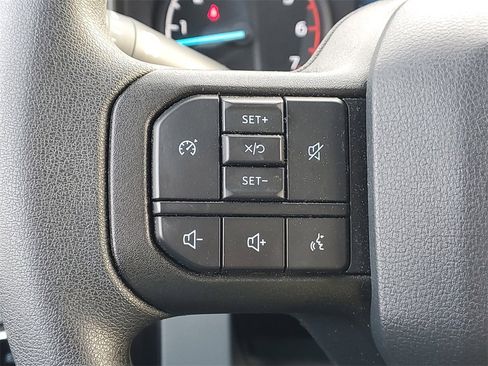 Used 2025 Ford F250 XL w/ STX Appearance Package image 19