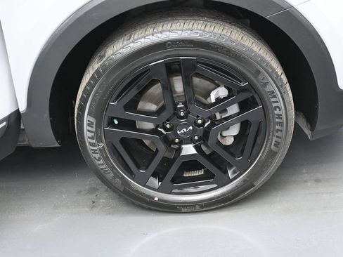 Used 2023 Kia Telluride EX X-Line AWD/4WD image 45