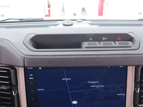 New 2026 Ford Bronco Outer Banks AWD/4WD image 5