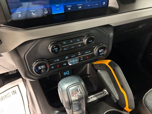 Used 2021 Ford Bronco Badlands AWD/4WD image 14