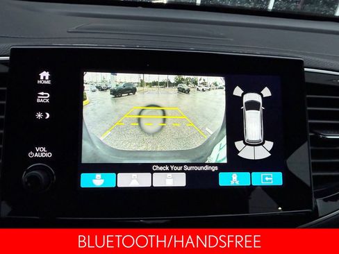 Used 2022 Honda Pilot Touring image 15
