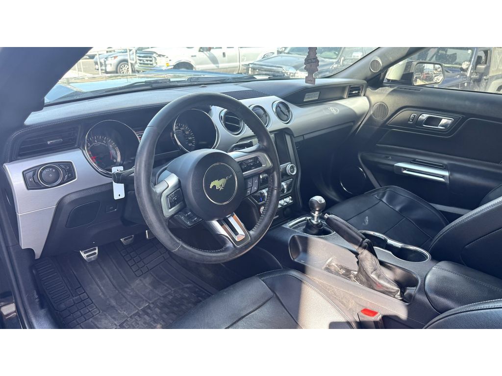 Used 2016 Ford Mustang Premium RWD image 14