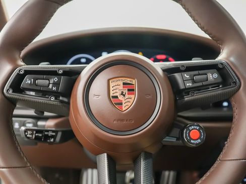 Certified 2026 Porsche 911 Carrera 4 GTS AWD/4WD image 24