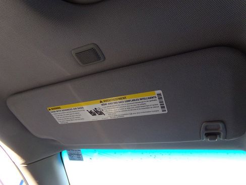 Used 2016 Chevrolet Suburban LT image 66