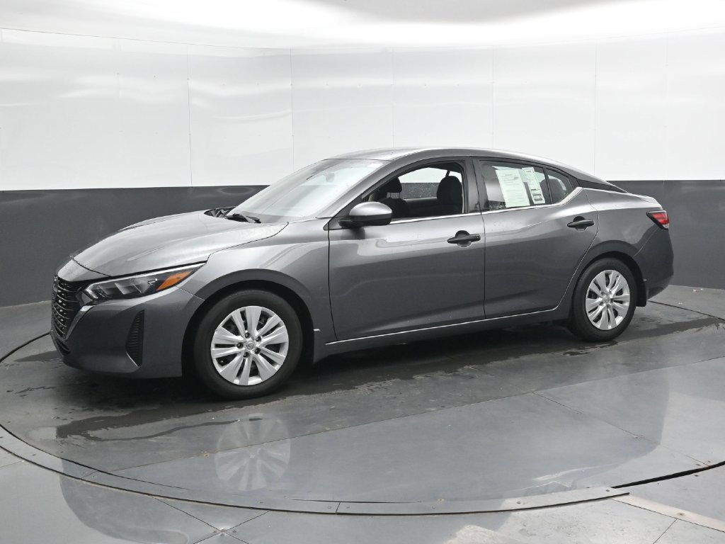 Used 2025 Nissan Sentra S FWD image 7