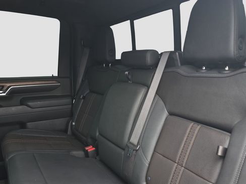 Used 2024 Chevrolet Silverado 3500 High Country w/ High Country Premium Package AWD/4WD image 12