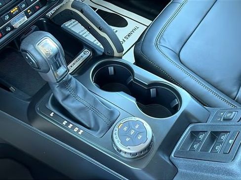 New 2026 Ford Bronco Badlands AWD/4WD image 26
