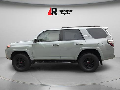 Certified 2023 Toyota 4Runner TRD Off-Road Premium w/ Moonroof Package AWD/4WD image 4