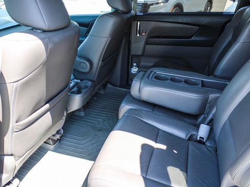 Used 2016 Honda Odyssey Elite image 21