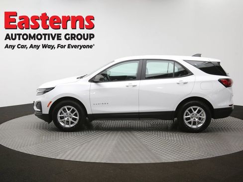 Used 2022 Chevrolet Equinox LS FWD image 58