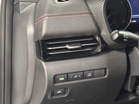 New 2025 Nissan Sentra SR image 21