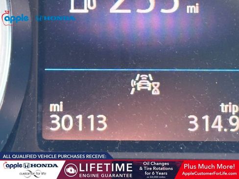 Used 2021 Volkswagen Tiguan S image 10