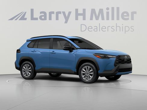 New 2026 Toyota Corolla Cross LE FWD image 14