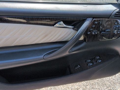 Used 2002 Mercedes-Benz CL 55 AMG image 10
