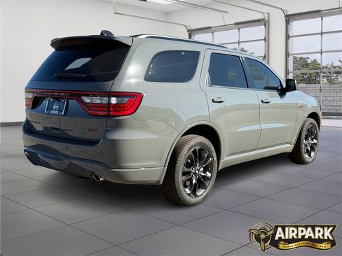 New 2026 Dodge Durango GT image 4