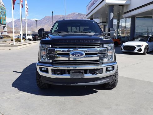 Used 2018 Ford F350 Lariat image 9