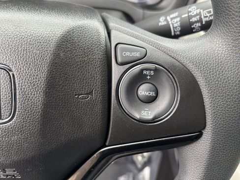 Certified 2018 Honda HR-V LX image 22