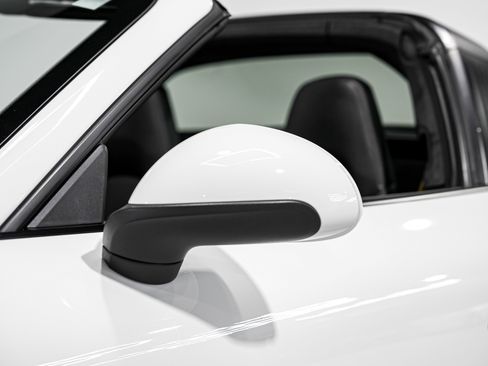 Used 2017 Porsche 911 Targa 4 image 47