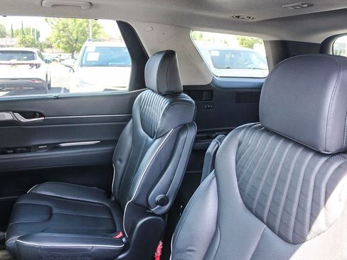 Used 2023 Hyundai Palisade Limited AWD/4WD image 24