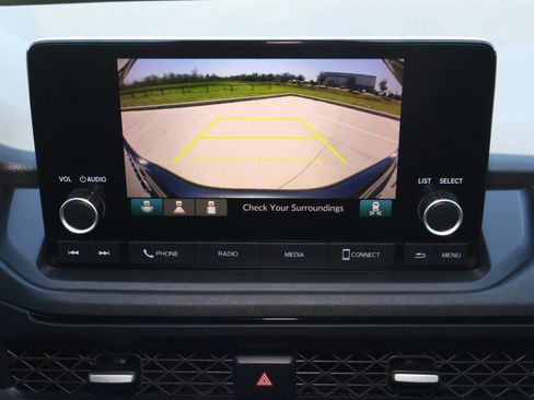 Used 2025 Honda Accord SE image 29