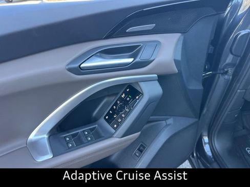 New 2025 Audi Q5 Premium Plus image 17