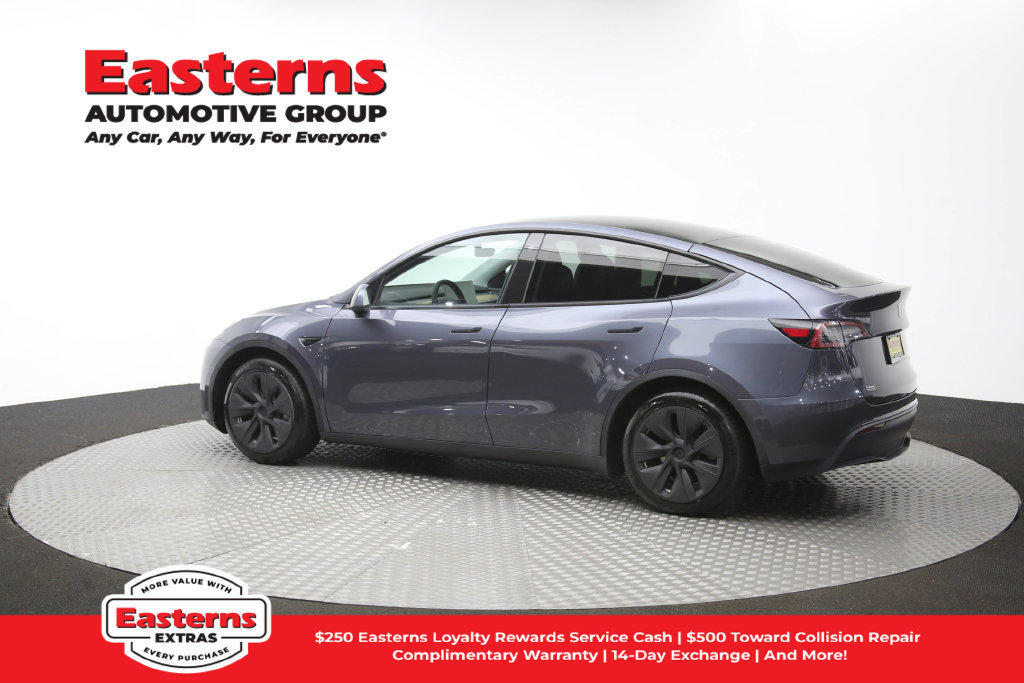 Used 2022 Tesla Model Y Long Range AWD/4WD image 58