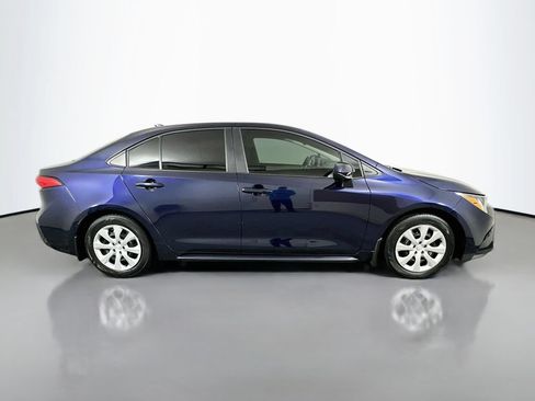 Certified 2025 Toyota Corolla LE FWD image 4