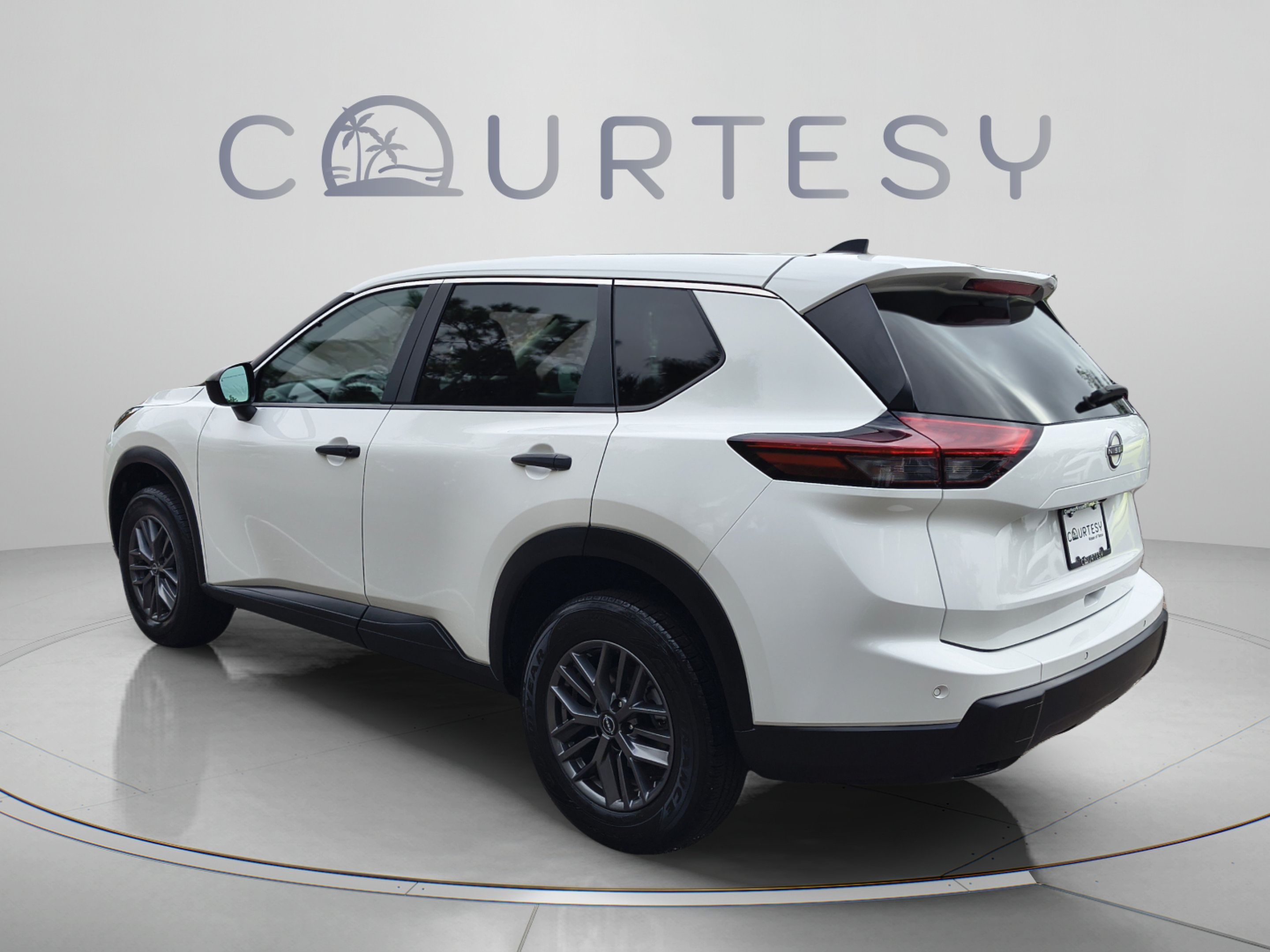Certified 2024 Nissan Rogue S FWD image 5