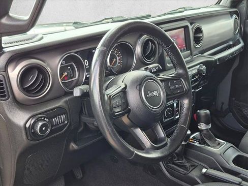 Used 2021 Jeep Wrangler Sport AWD/4WD image 9