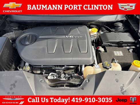 Used 2022 Jeep Cherokee Limited AWD/4WD image 23