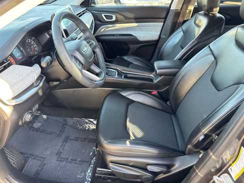 Used 2022 Jeep Compass Latitude image 26