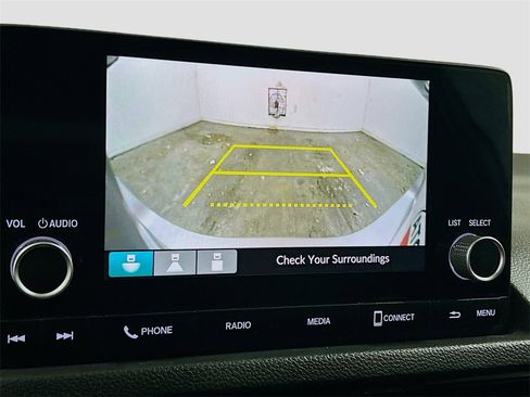 Used 2023 Honda Civic Sport image 11