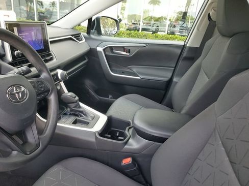 Used 2024 Toyota RAV4 XLE w/ Convenience Package FWD image 24