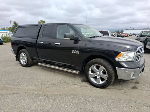 Used 2017 RAM 1500 Big Horn AWD/4WD image 2