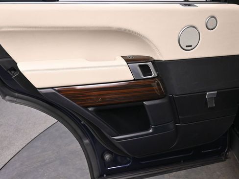 Used 2016 Land Rover Range Rover Long Wheelbase Supercharged image 13