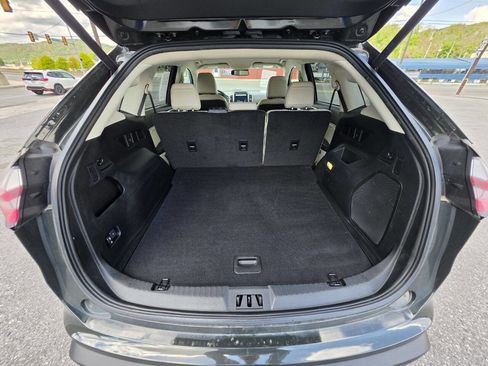 Used 2023 Ford Edge Titanium AWD/4WD image 12