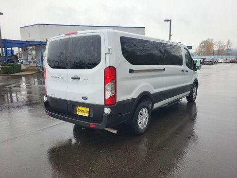 Used 2023 Ford Transit 350 XLT image 6