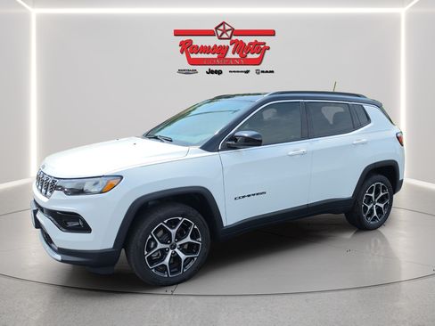 Used 2025 Jeep Compass Limited AWD/4WD image 1
