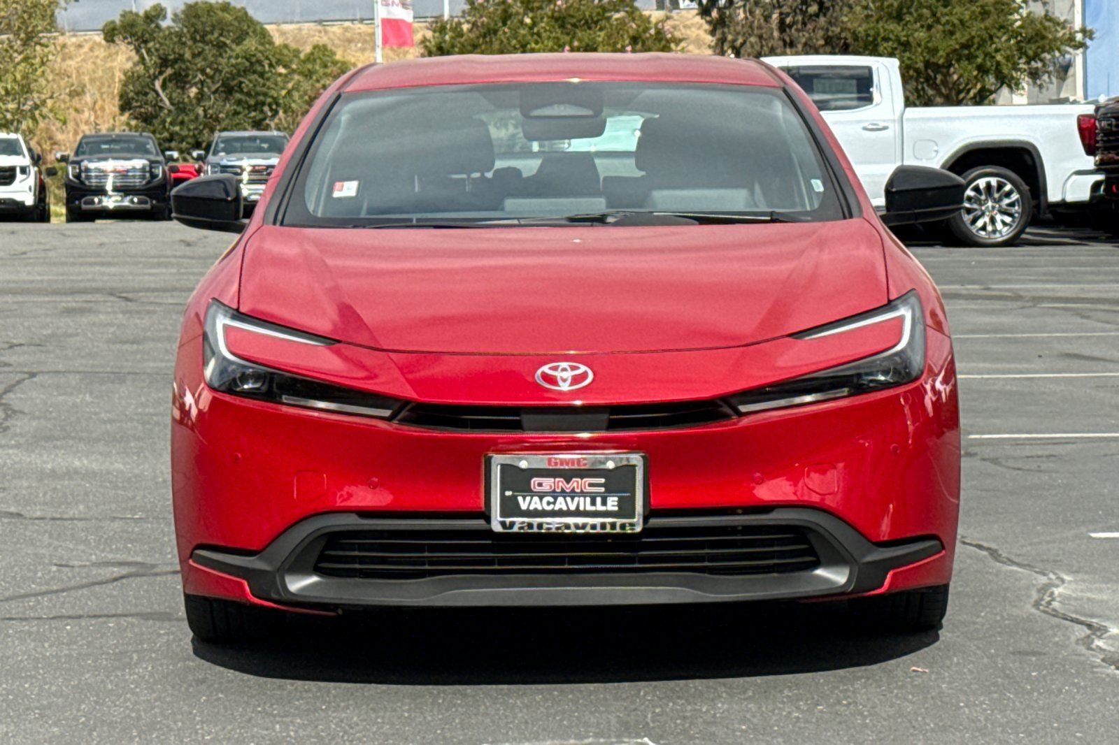 Used 2025 Toyota Prius LE FWD image 10