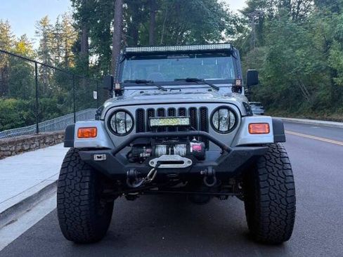 Used 2000 Jeep Wrangler Sport AWD/4WD image 4